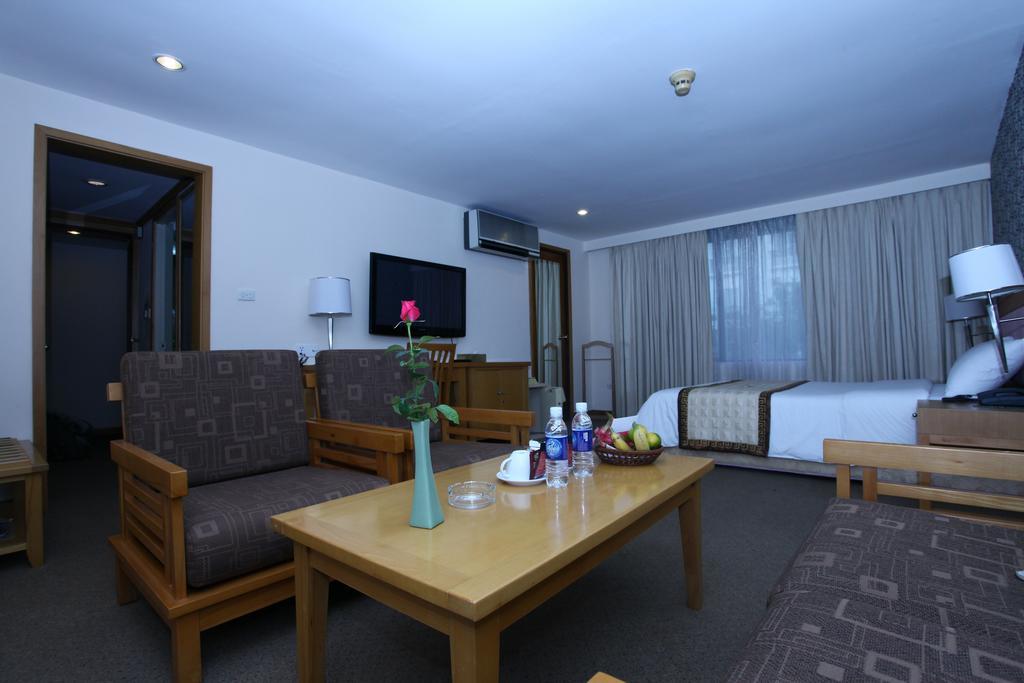 Galaxy Hotel Hanoi Zimmer foto