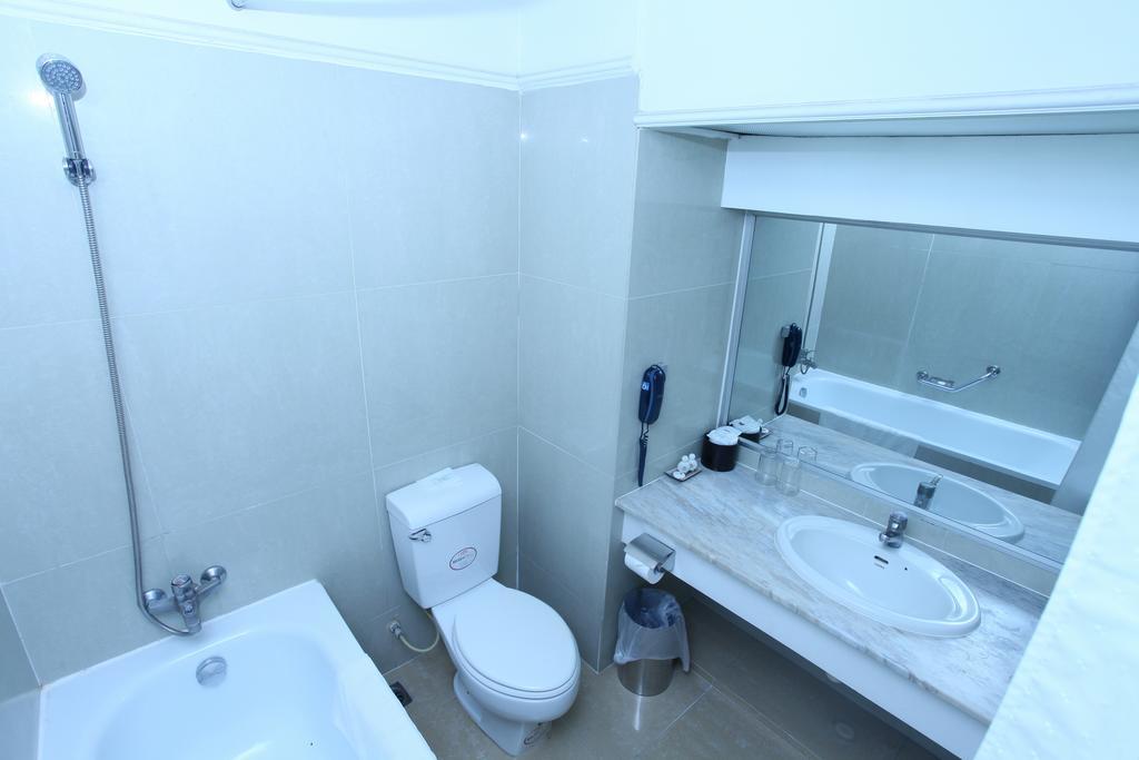 Galaxy Hotel Hanoi Zimmer foto